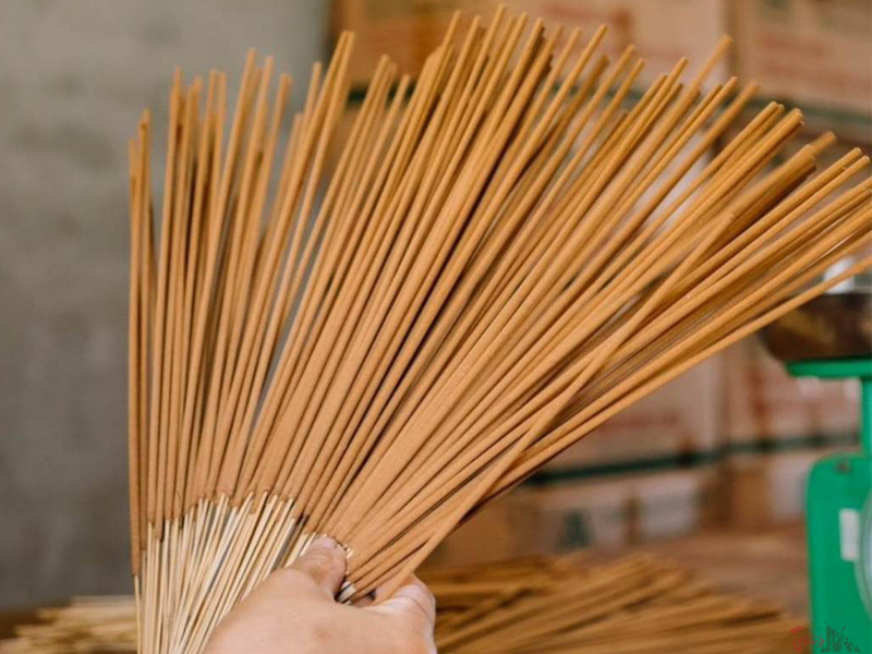 Nhang trầm hương sạch khác biệt như thế nào?