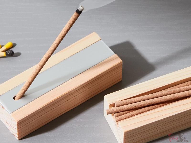 Đốt trầm hương có hại không?