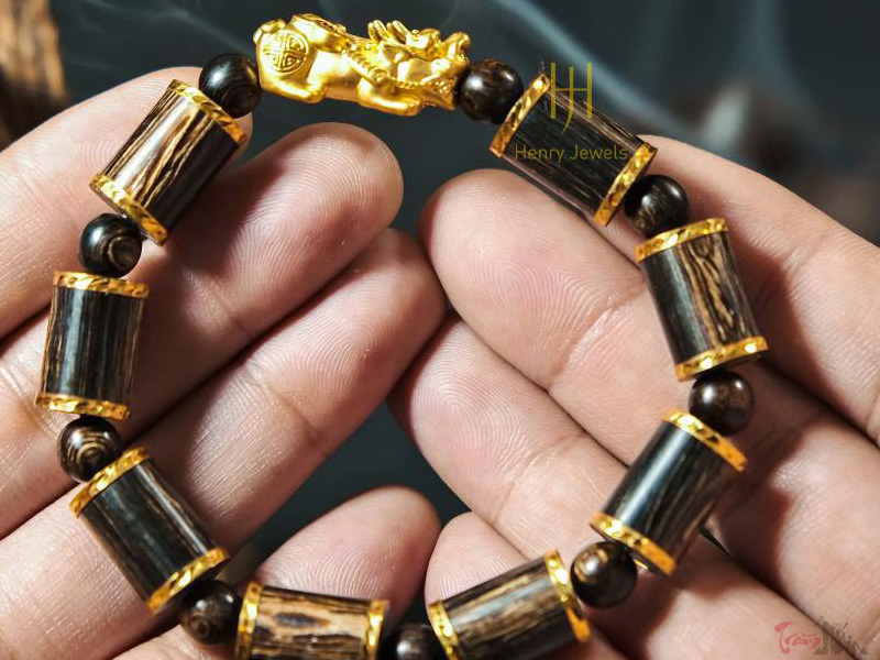 Vòng trầm hương bọc vàng 24k có gì đặc biệt?