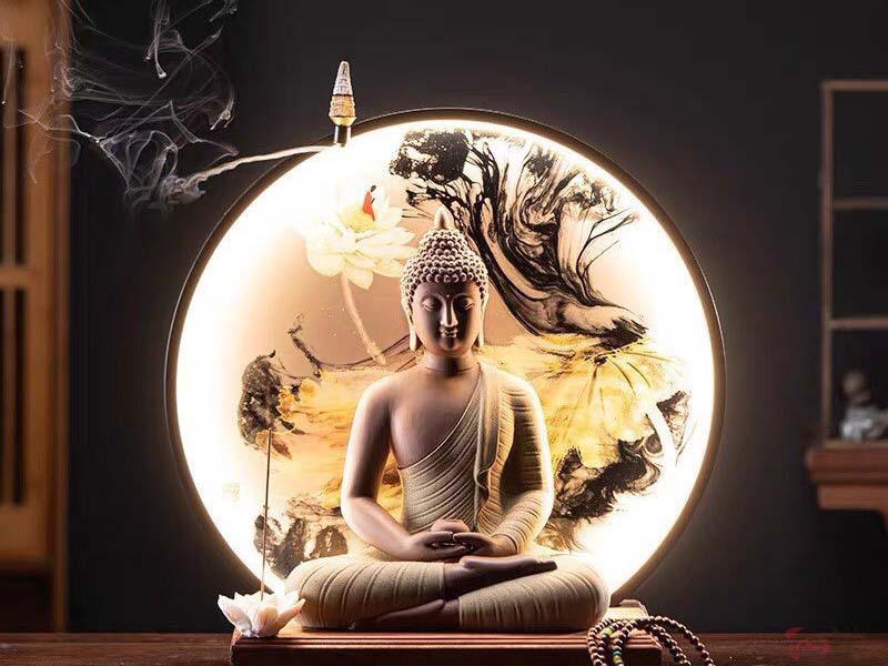 Tượng khói trầm hương