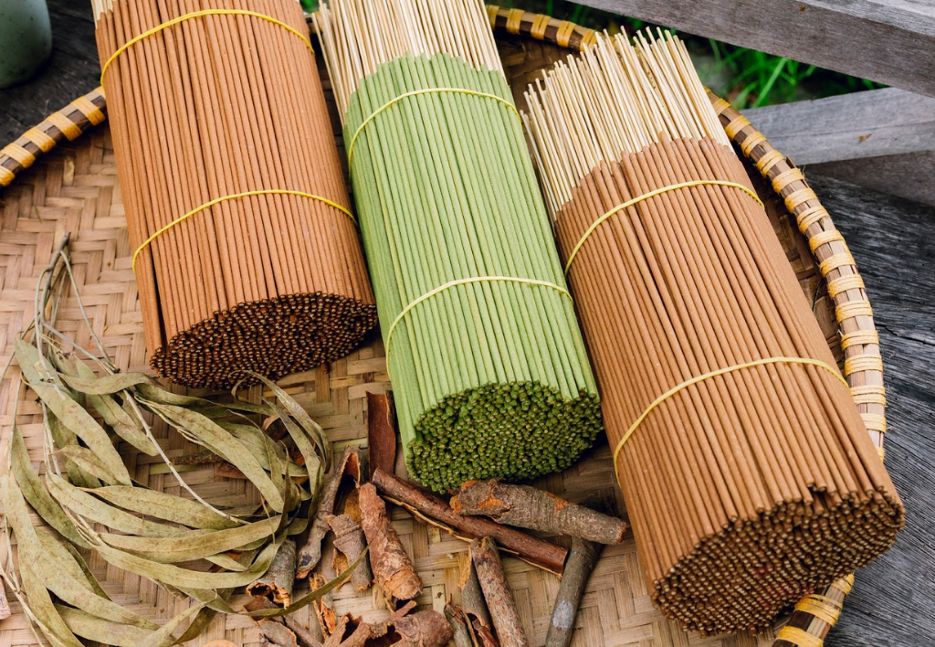 Mua nhang trầm hương ở đâu tại TPHCM ?